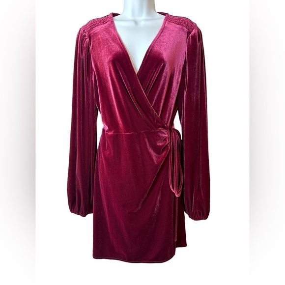 NWT Gianni Bini Leighton Velvety Wrap Dress Merlot Women’s Large - Picture 3 of 15